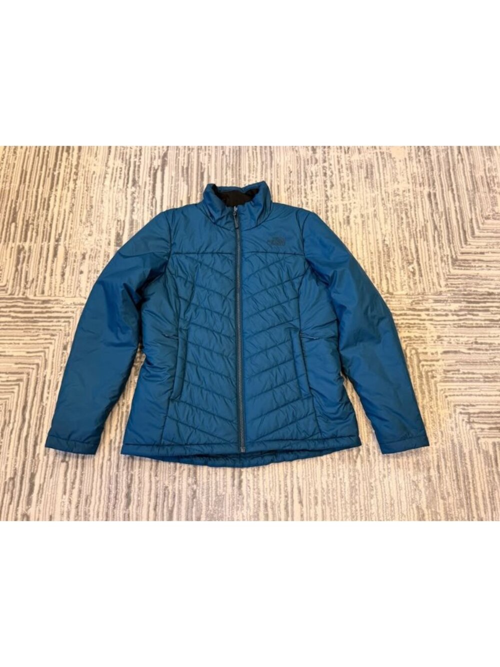 The North Face women's large teal puffer water-resistant coat